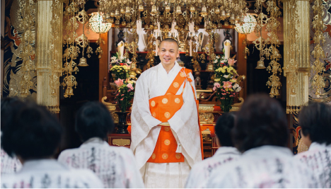 法源寺の本堂